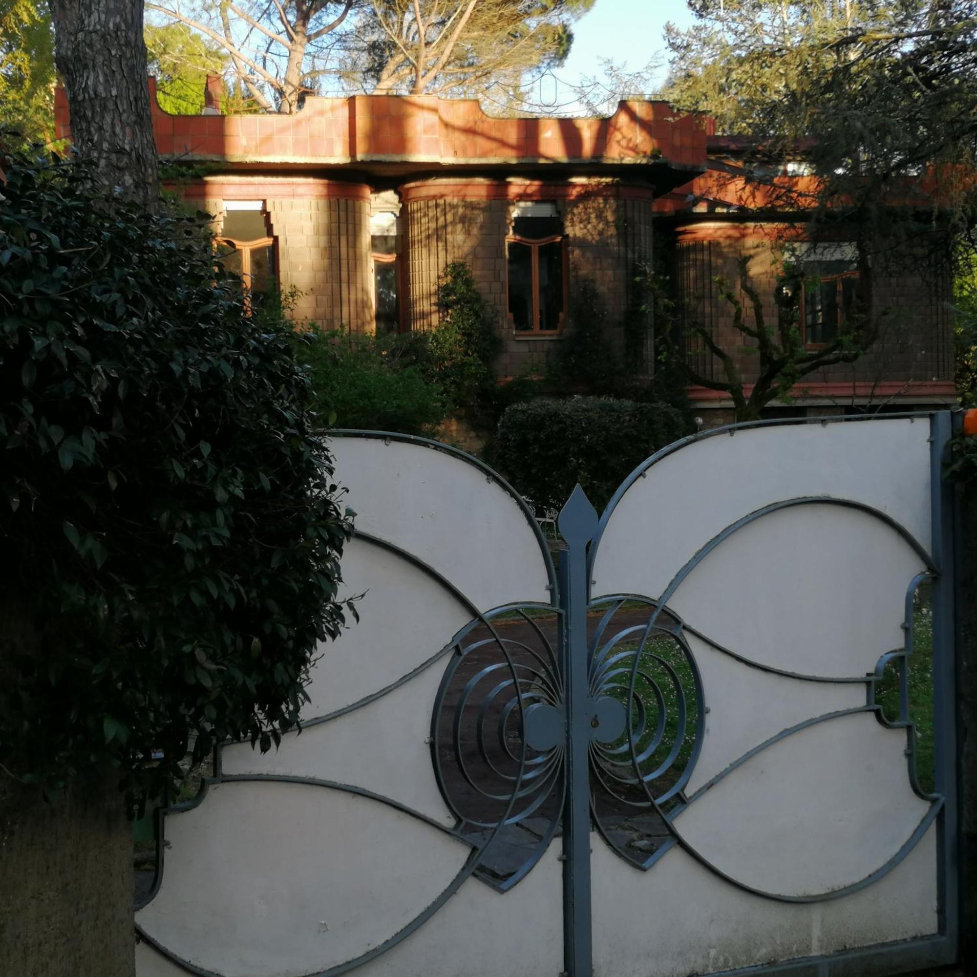 Open Space Nel Parco Con Parcheggio Gratuito Florence Exterior photo